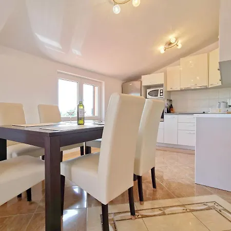 Kaja By Rent Istria Апартаменты *