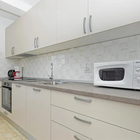 Apartman Kaja By Rent Istria