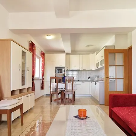 Kaja By Rent Istria Kaštel